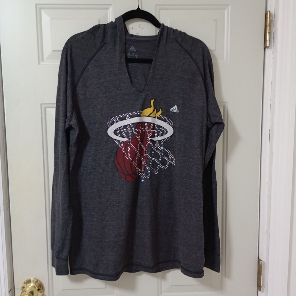 Miami Heat Womens Sizes 2XL Jewelled Long Sleeve Light Hooded Adidas Shirt